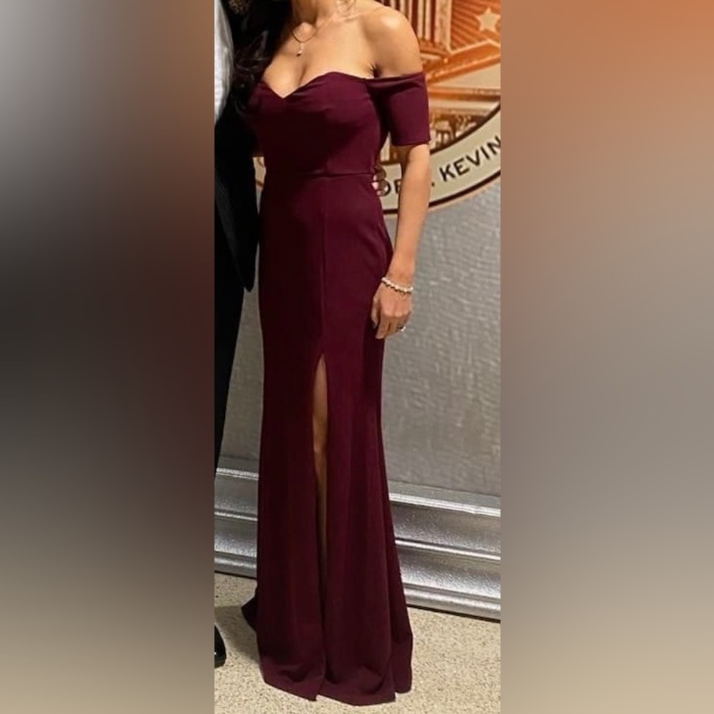 Lulus Evening Dress Maroon. high slit off shoulder size 6